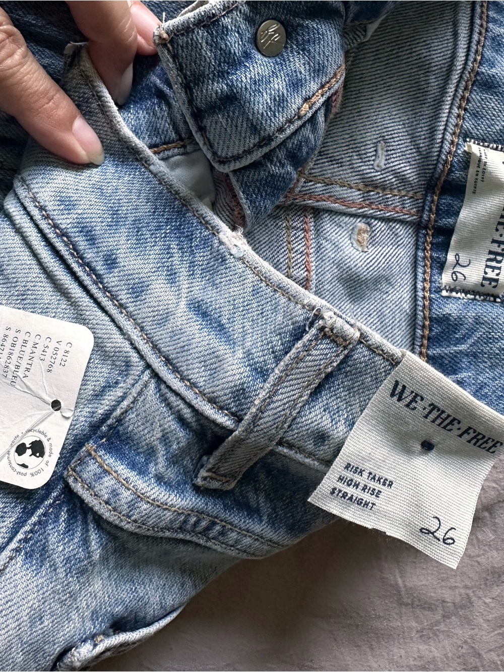 We The Free Women's Risk Taker Light Blue Washed High-Rise Straight-Leg Jeans - Picture 2 of 3